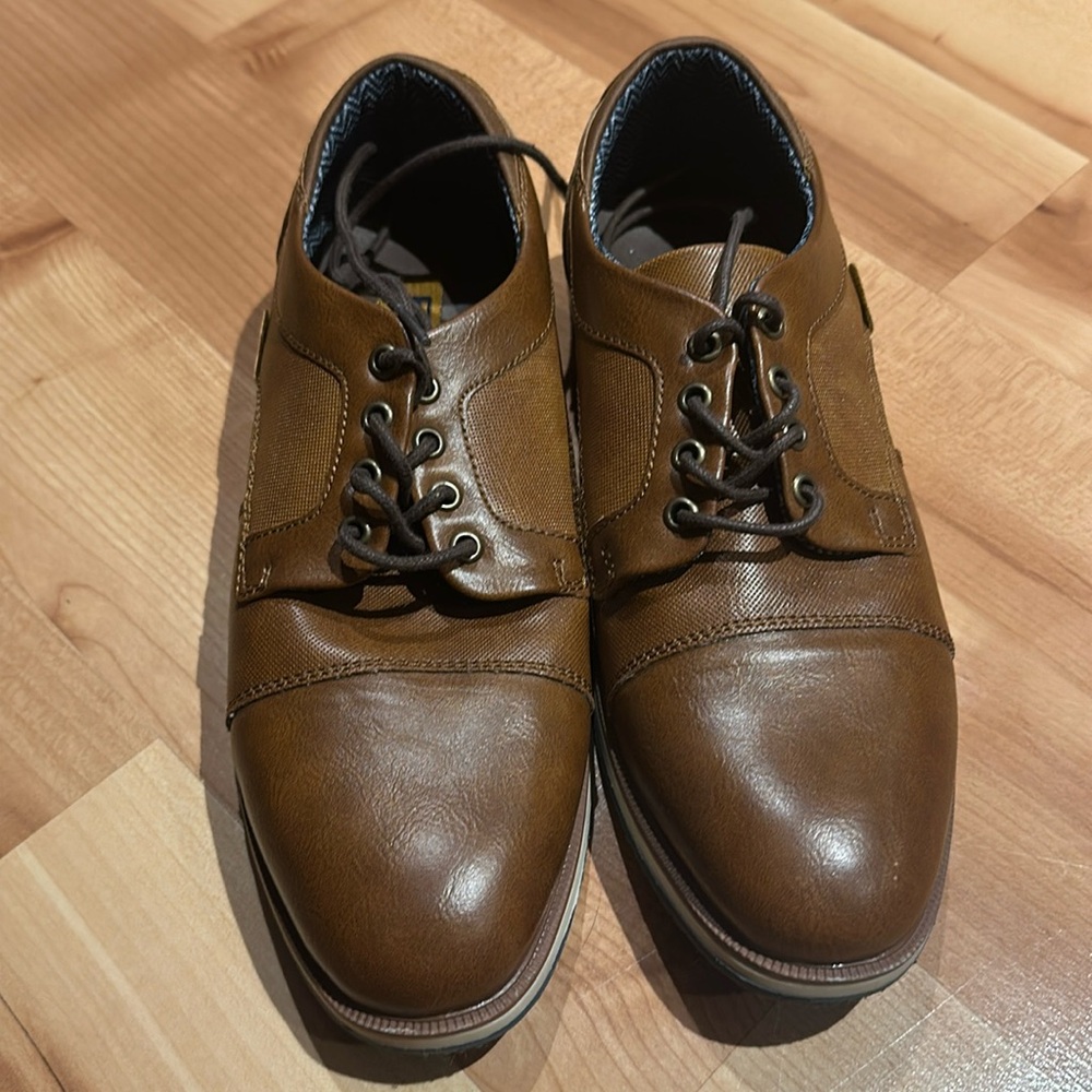 Bullboxer B-52 Casual Oxford Brown - Boys 7 - Like New